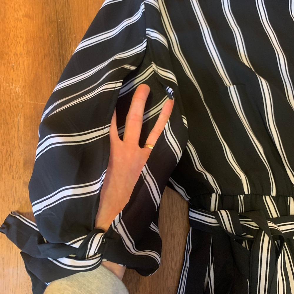 Luxology Jumpsuit 10 Black and White Striped Belt Tie Sleeves Wide leg pants - Picture 5 of 12